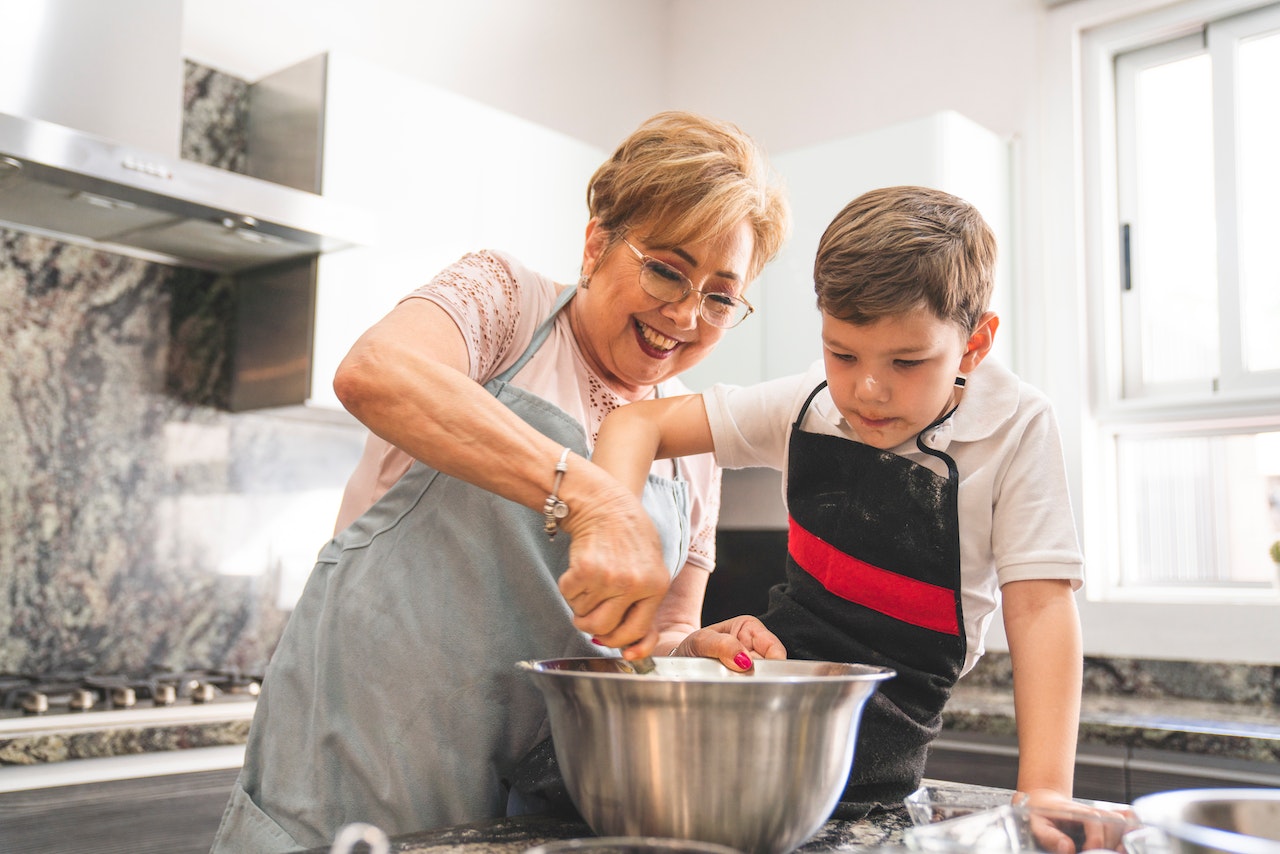 memasak bersama anak