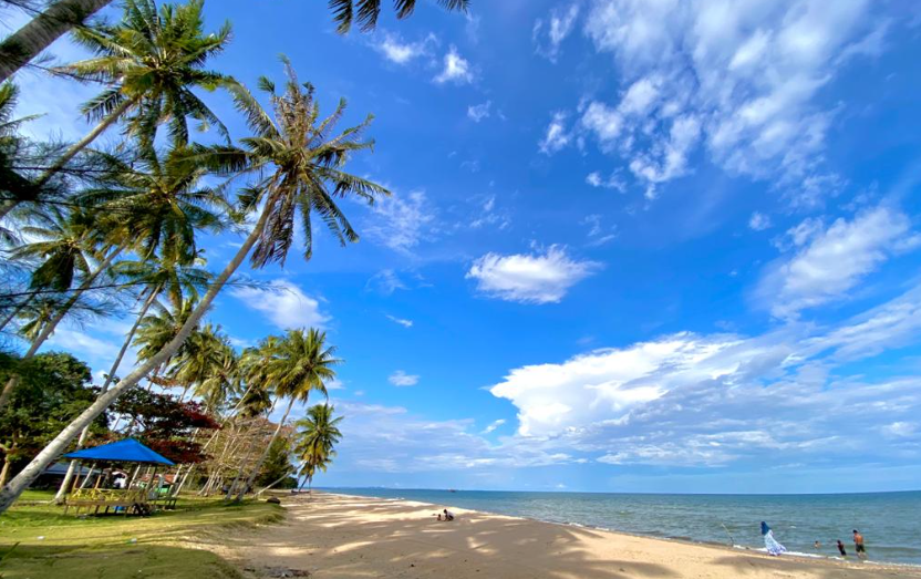 Pantai Balikpapan Muara wahau beach balikpapan