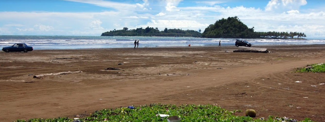 Pantai Air Manis