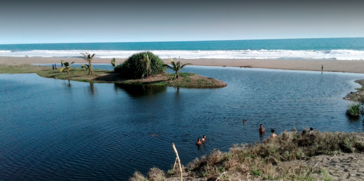 Pantai wisata Pantai Bopong kebumen