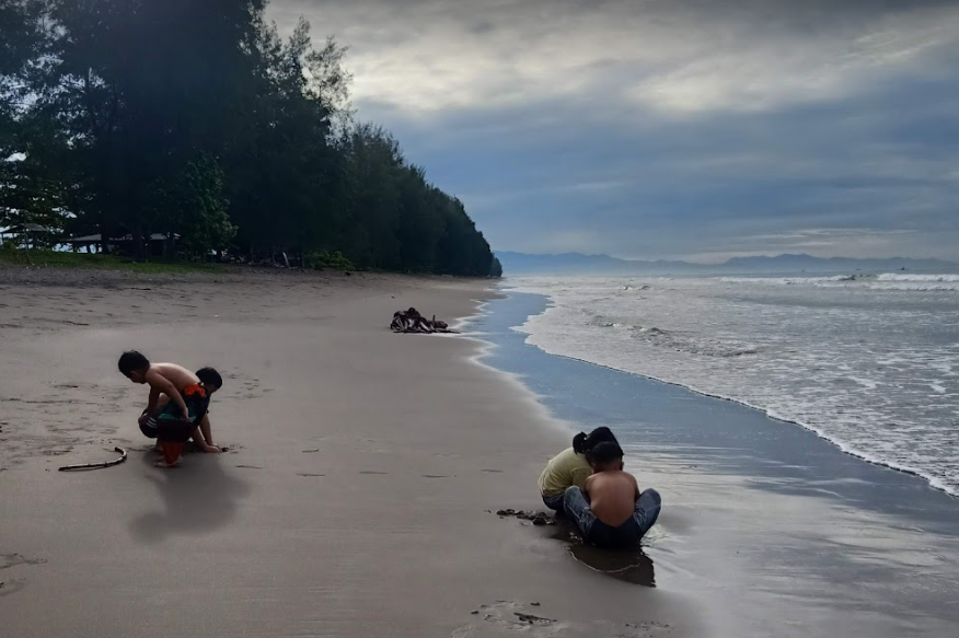 Pantai Jambak