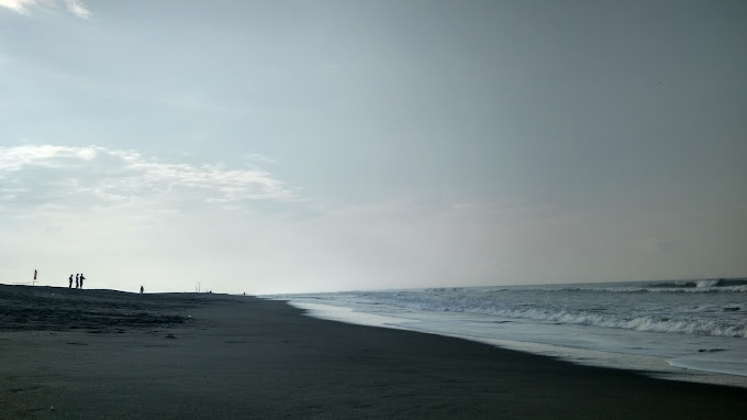 Pantai wisata Pantai Kalibuntu kebumen