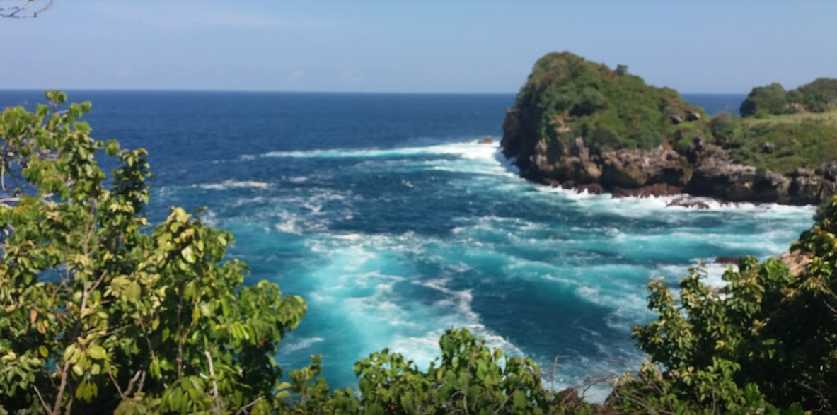 Pantai Peh Pulo blitar