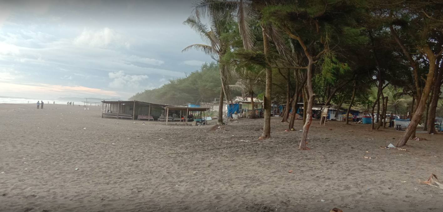 Pantai wisata Pantai Petanahan kebumen