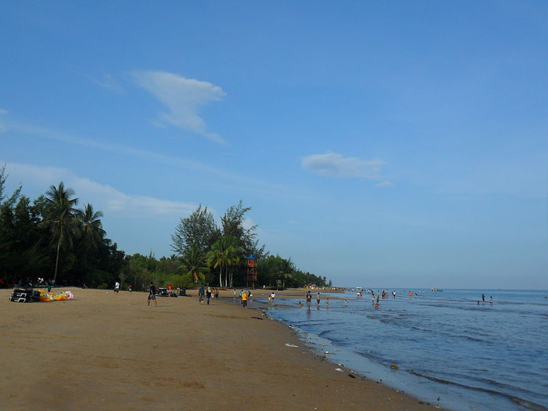 Pantai Balikpapan Sungai bengalun beach balikpapan