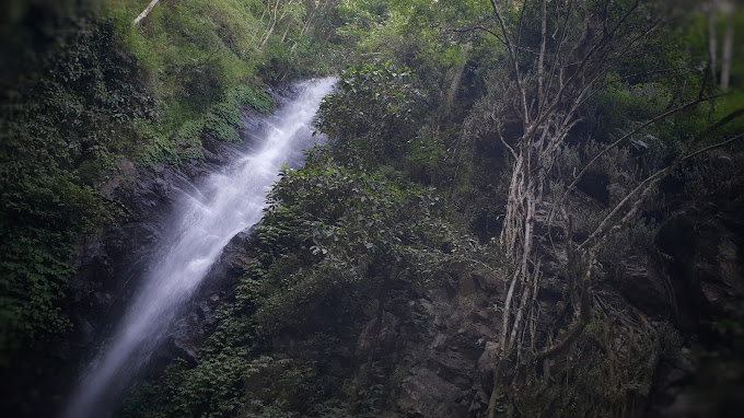 Air Terjun Dlundung