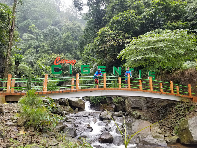 Curug Cigentis 