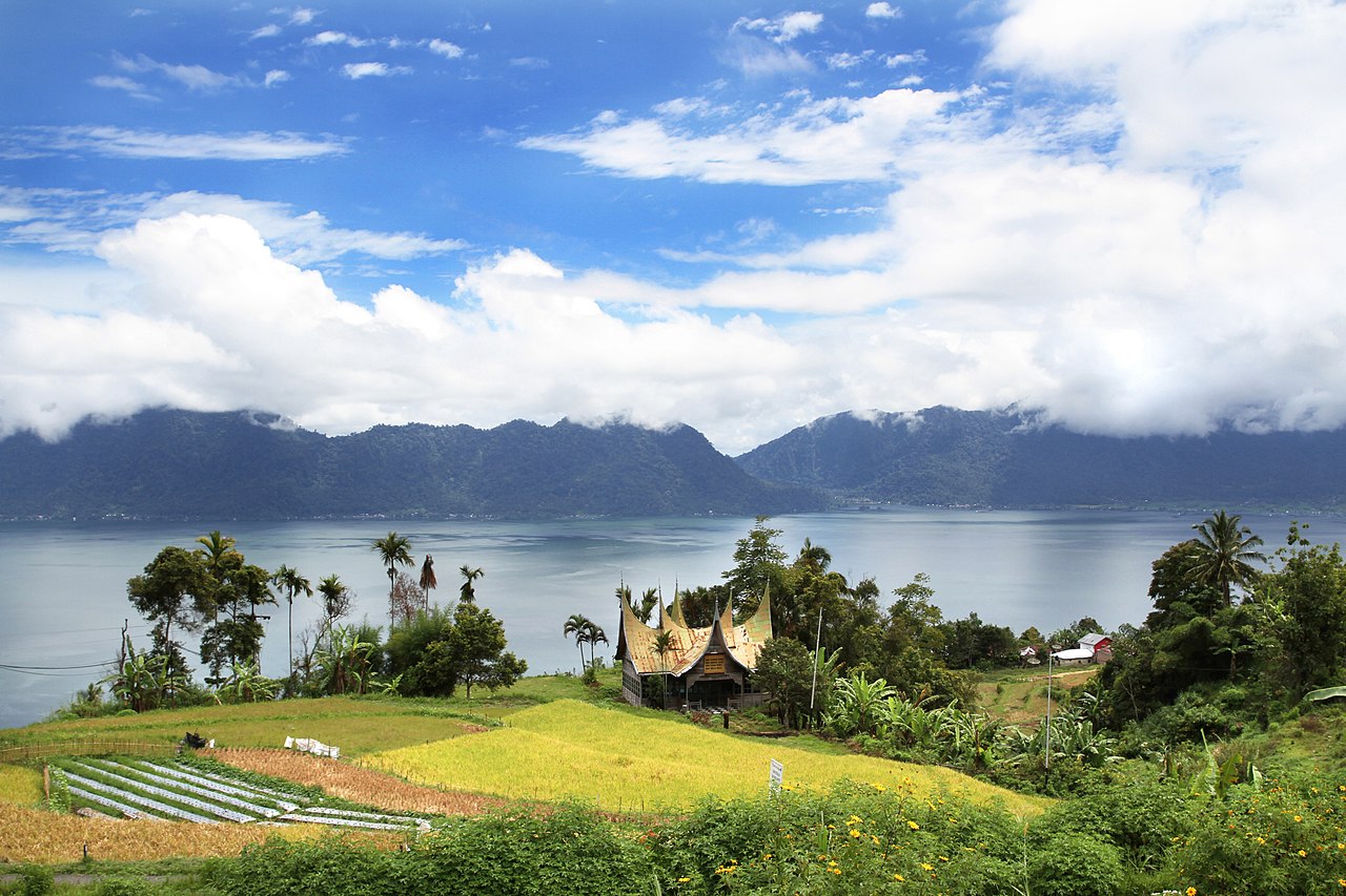 Danau Maninjau