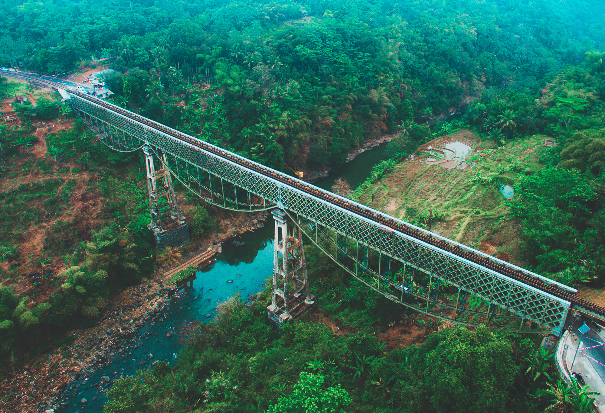 Jembatan Sasak Cirahong