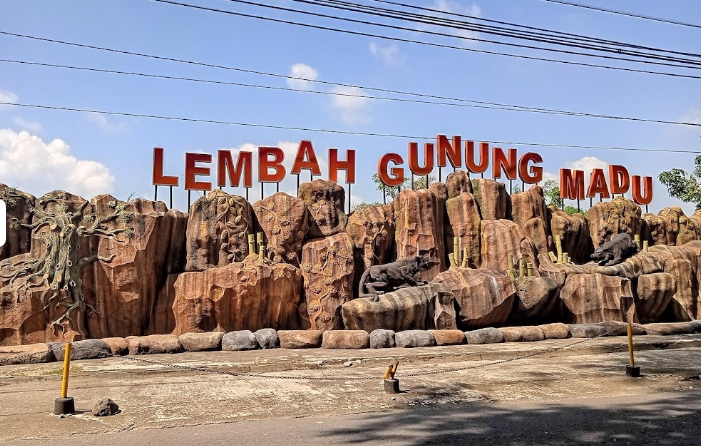 Lembah Gunung Madu