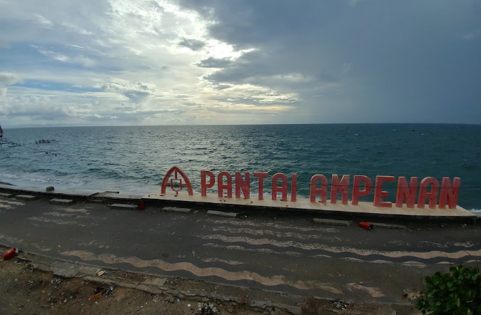 Pantai Ampenan