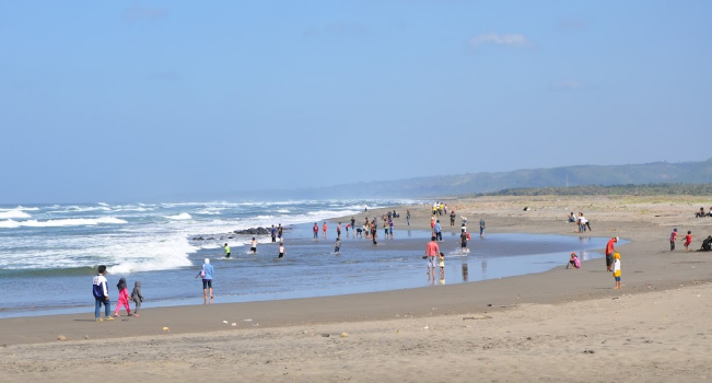 Pantai Cipatujah