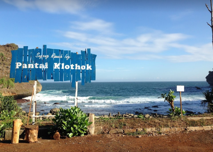 Pantai Klotok