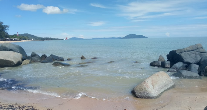 Pantai Pasir Panjang Singkawang