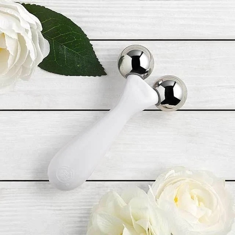 The Body Shop Face Massager Lifting