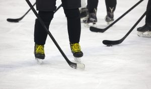 Rekomendasi Sepatu Ice Skating