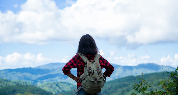 manfaat naik gunung